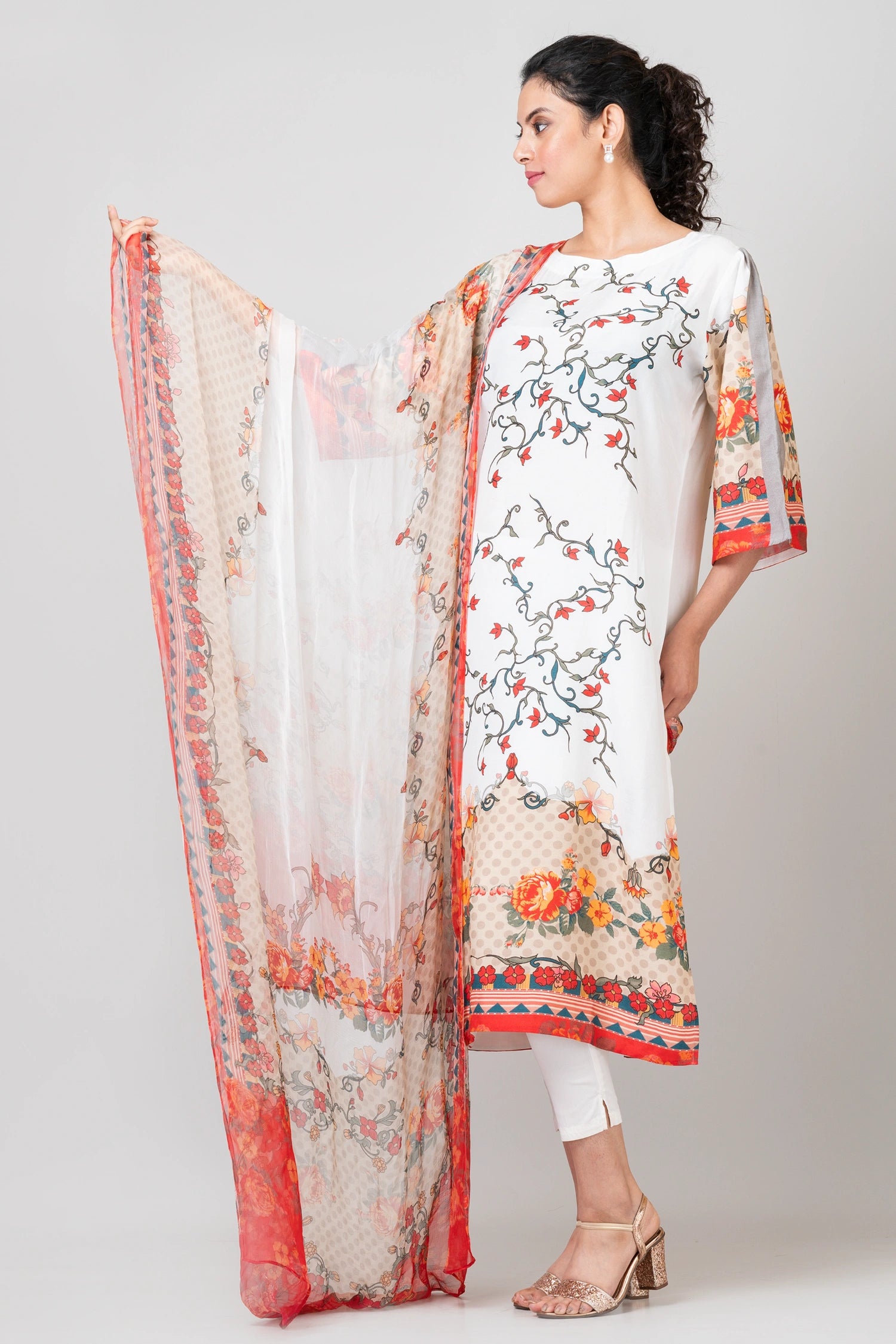 2_0001s_0001_DSC04390